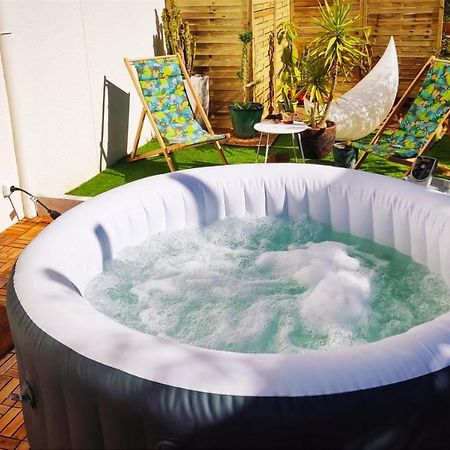 Superbe Appartement Avec Jacuzzi Avec Jardin Prive ลียง ภายนอก รูปภาพ