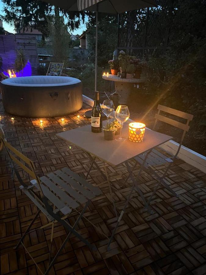 Superbe Appartement Avec Jacuzzi Avec Jardin Prive ลียง ภายนอก รูปภาพ